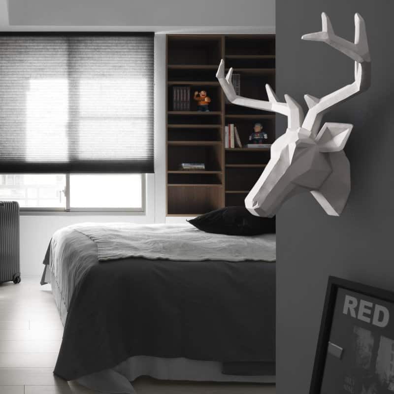 a picture showing one of the worst things to dropship: heavy items