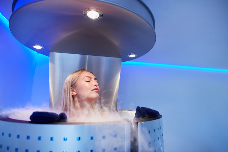 young-woman-in-a-whole-body-cryo-sauna-2023-11-27-05-32-46-utc-min.jpg